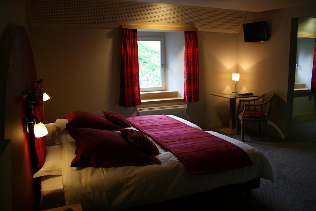 Golf & Hotel De Falnuee Mazy Rom bilde