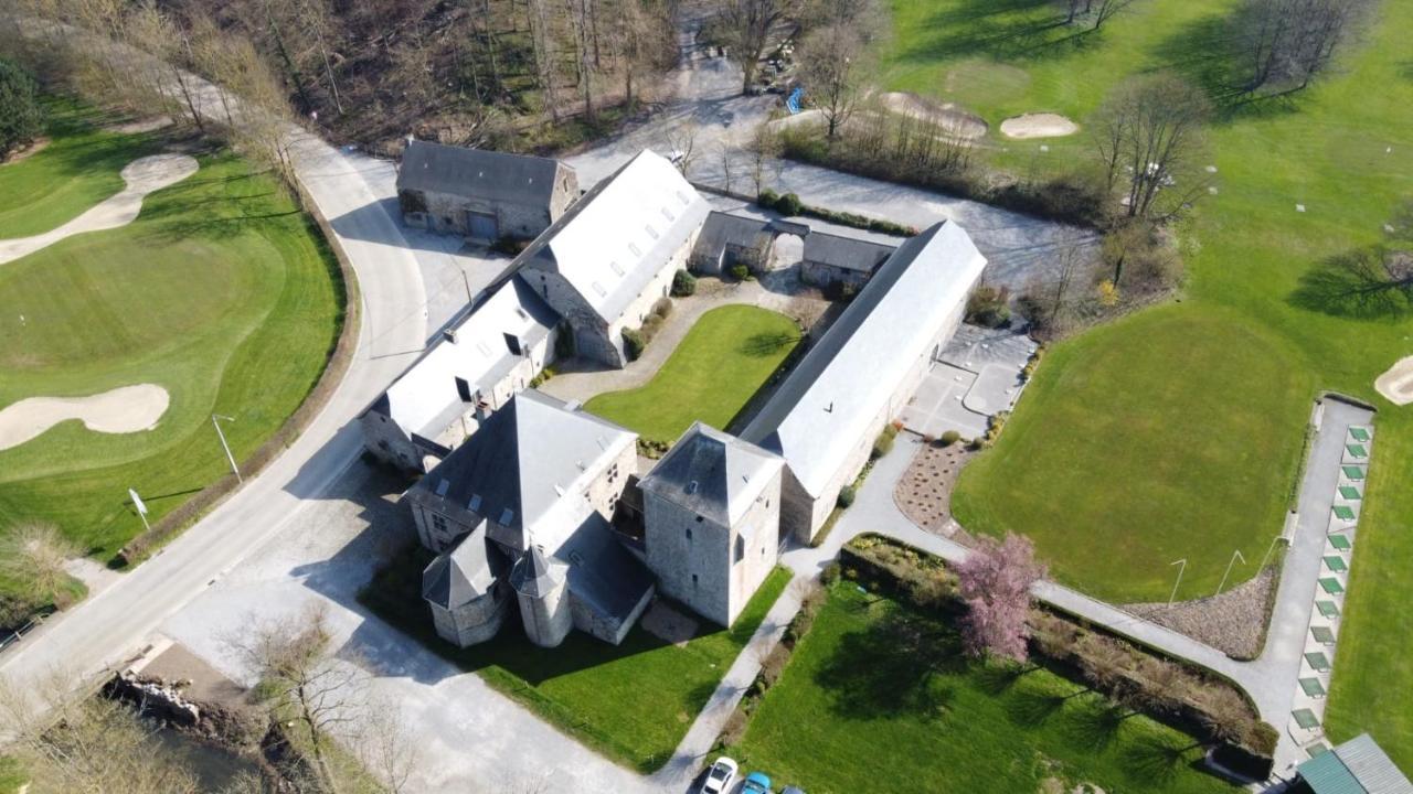Golf & Hotel De Falnuee Mazy Eksteriør bilde